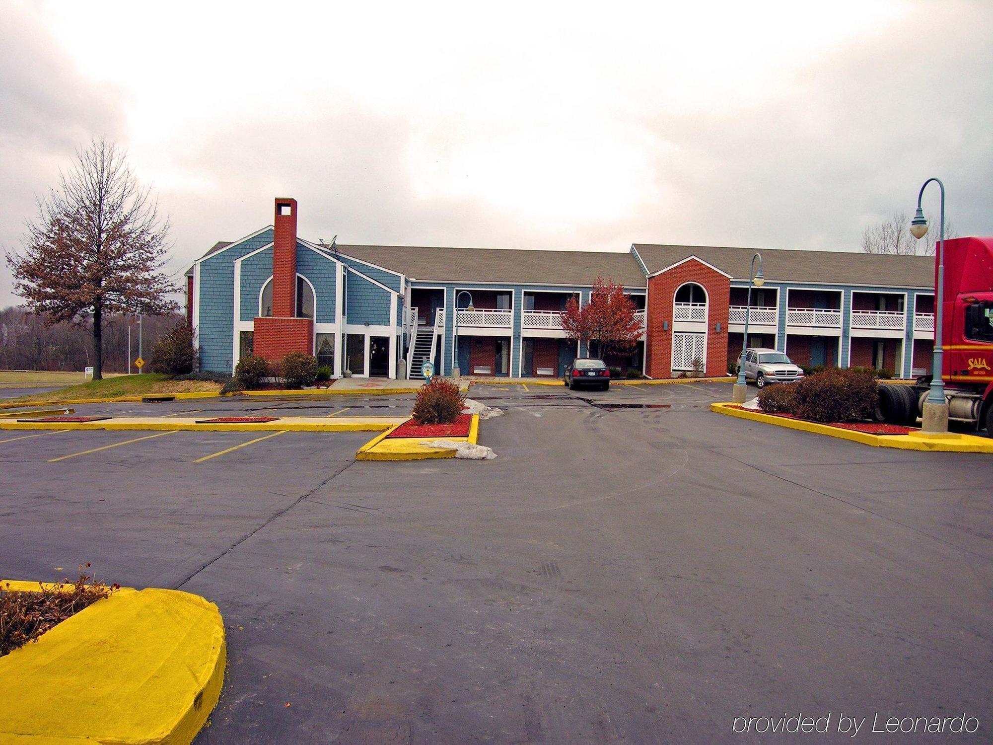 Days Inn Kansas City-Worlds Of Fun ภายนอก รูปภาพ