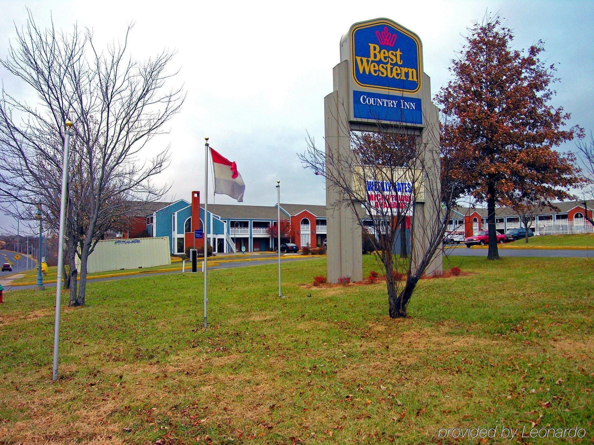 Days Inn Kansas City-Worlds Of Fun ภายนอก รูปภาพ